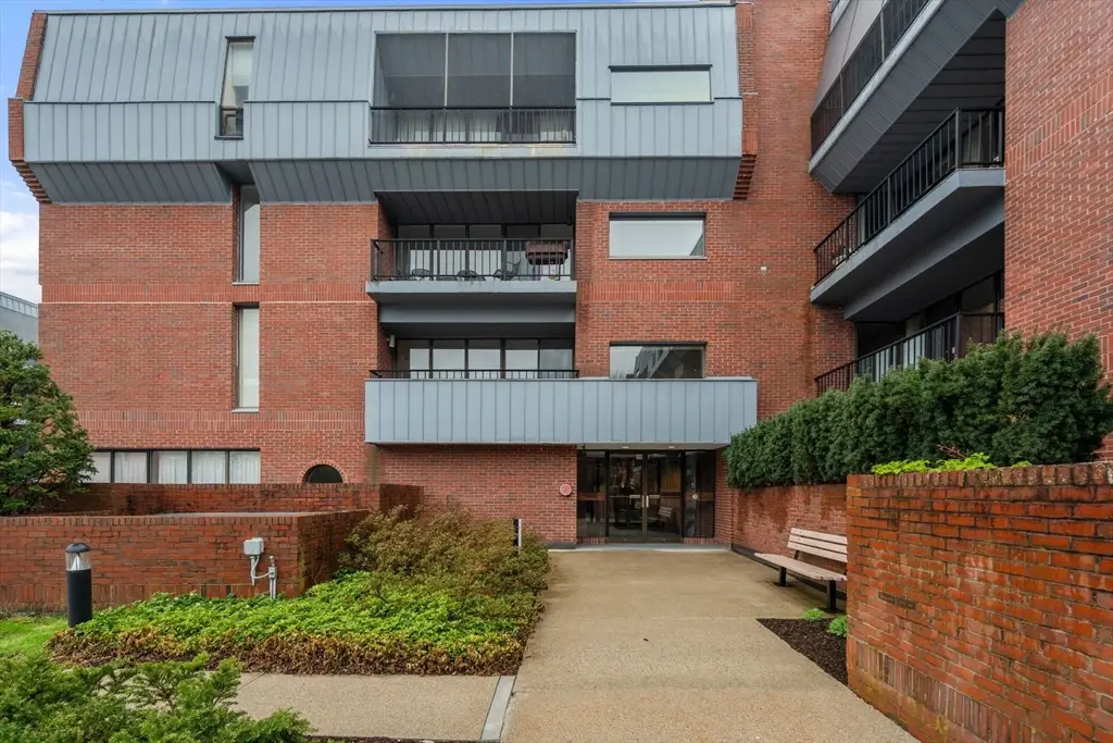 75 Grove Street #227, Wellesley, MA 02482 - #1