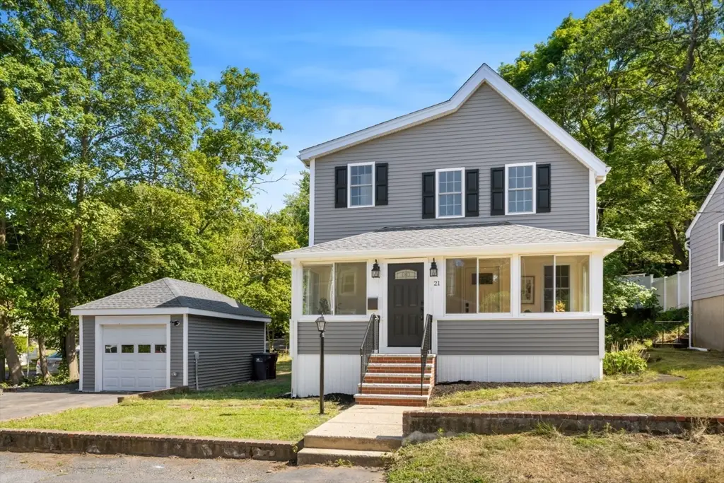 21 Vista St, Melrose, MA 02176 - #1