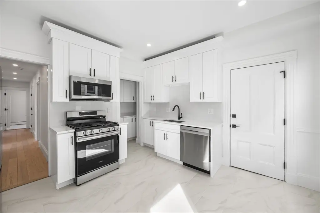 66 Sixth St #1, Cambridge, MA 02141 - #1