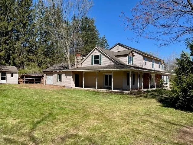79 West Street, Granby, MA 01033 - #3