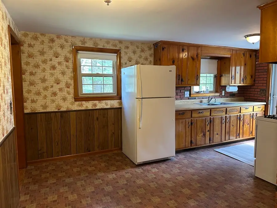 68 Baldwin Dr, Hampden, MA 01036 - #3