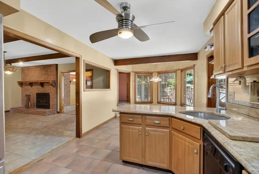18 Laurel Ln, Princeton, MA 01541 - #2