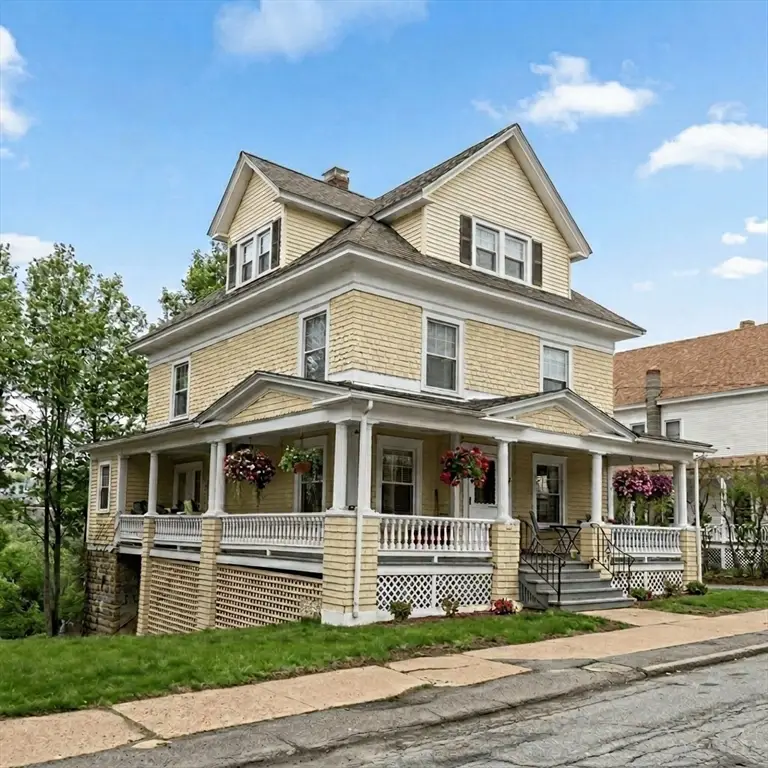 83 Chestnut Street, Gardner, MA 01440 - #3
