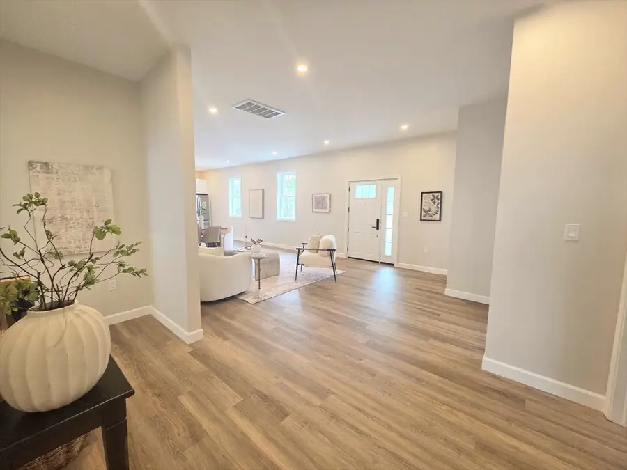 47 Myrtle St, Lynn, MA 01905 - #2