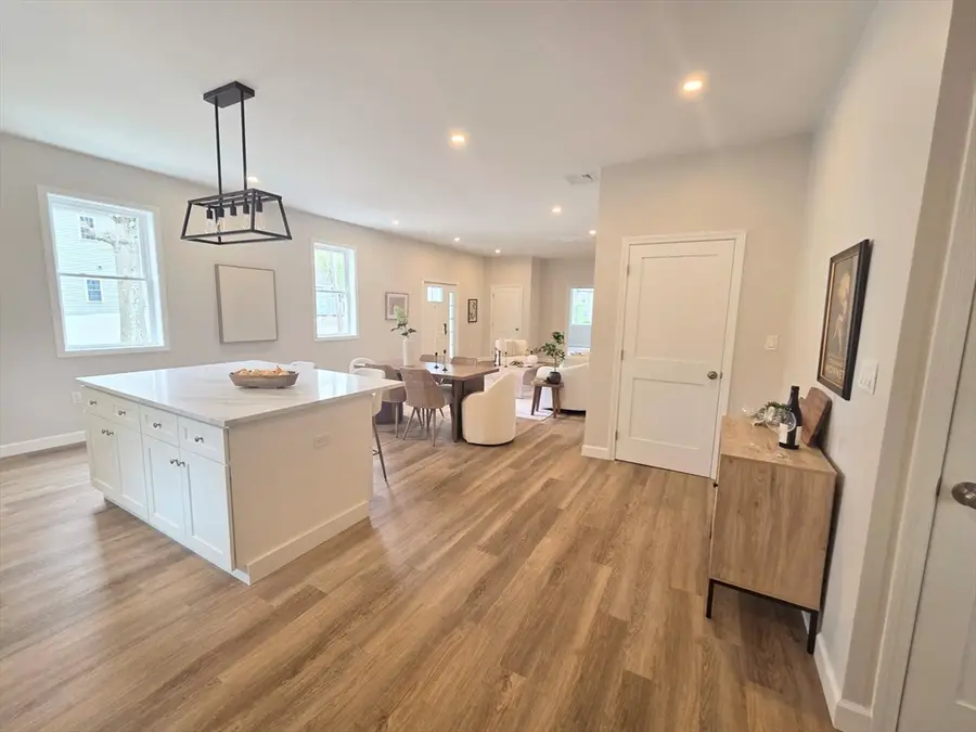47 Myrtle St, Lynn, MA 01905 - #3