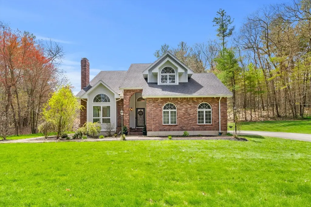 6 Foster Street, Boxford, MA 01921 - #1