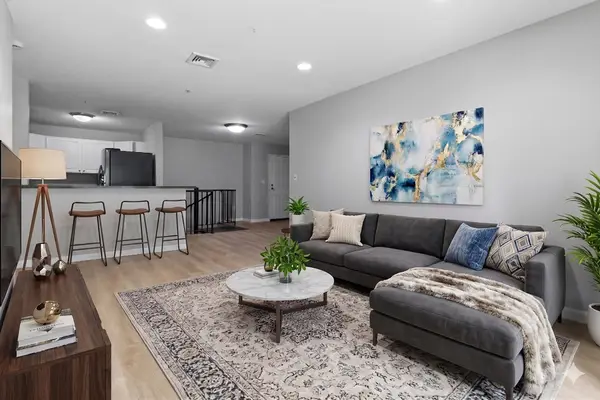 30 Franklin St #116, Malden, MA 02148