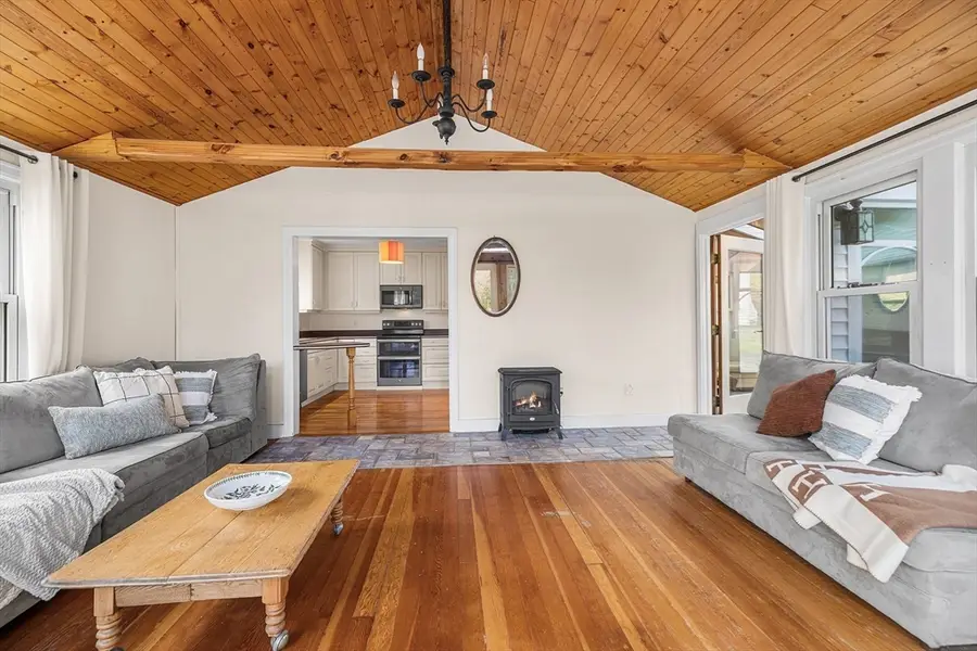 85 Bailey Rd, Holden, MA 01520 - #3