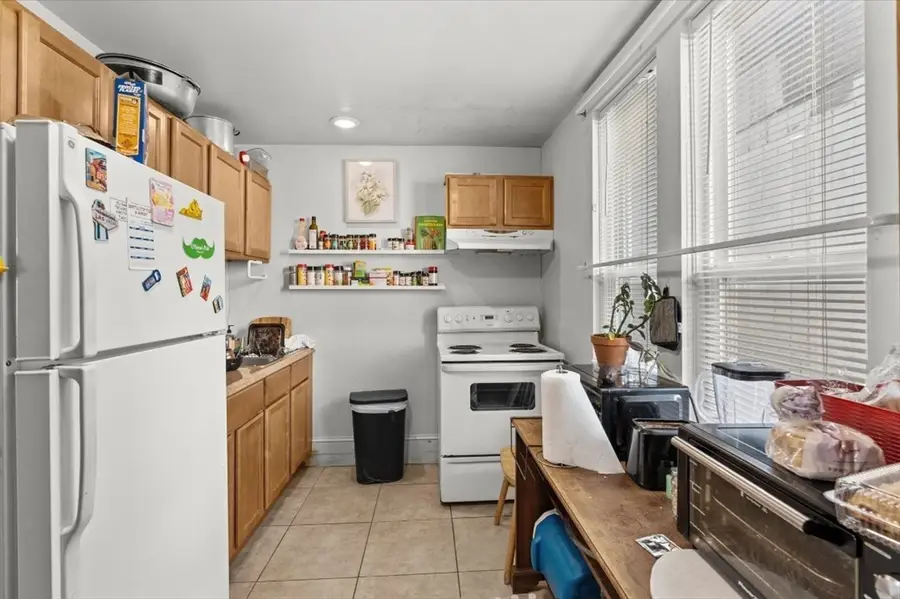 15 Russell St, Worcester, MA 01609 - #3