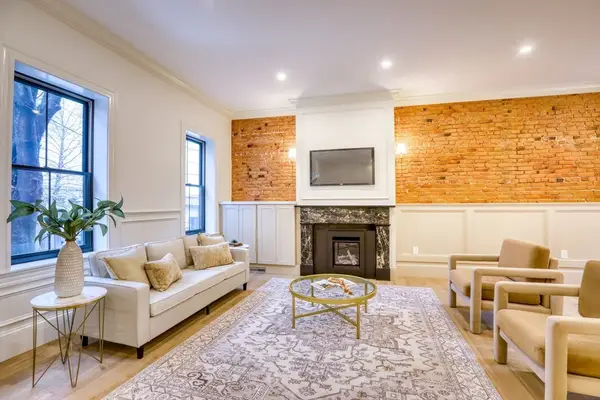 16 Chestnut Street, Boston, MA 02129