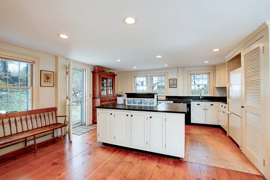 7 Water Street, Ashburnham, MA 01430 - #2