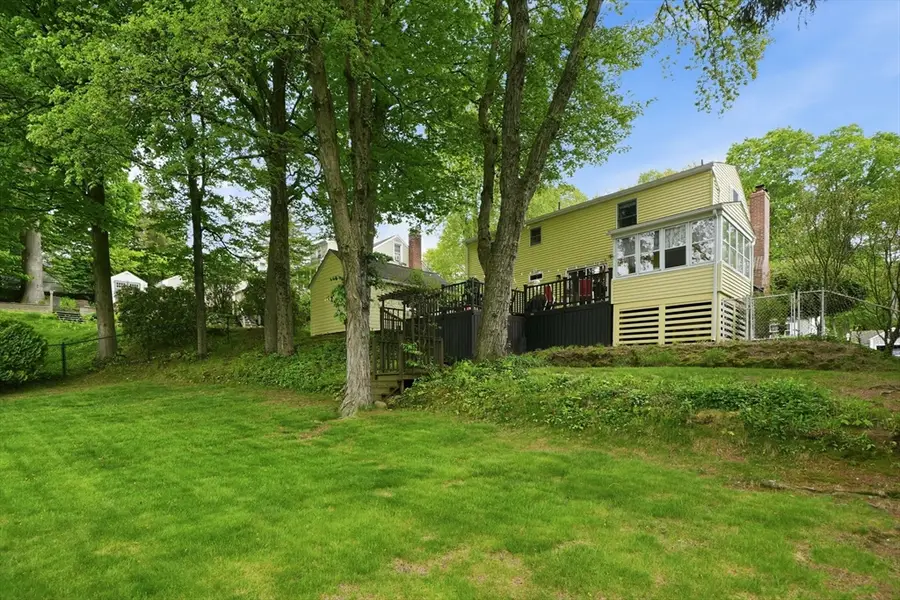 29 Crescent Hill, East Longmeadow, MA 01028 - #3