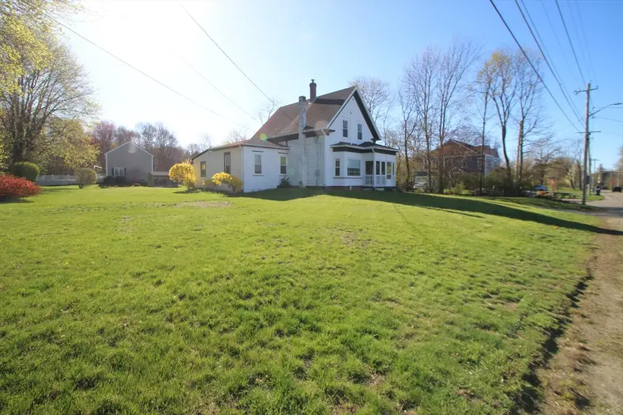 528 Harvard St, Whitman, MA 02382 - #3