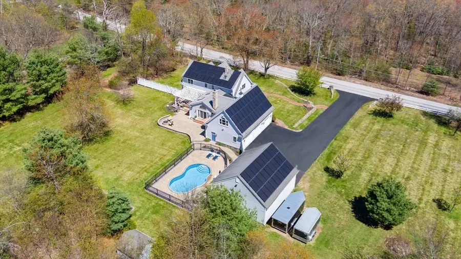 64 Warren St, Plainville, MA 02762 - #2