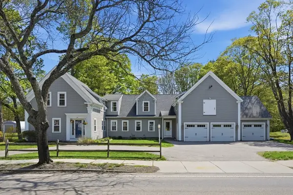 55 Concord St, Holliston, MA 01746