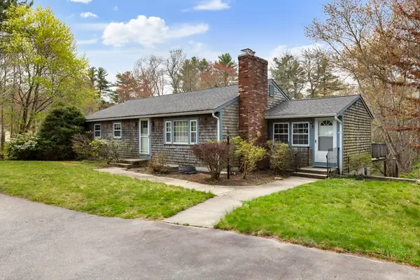 118 County St, Lakeville, MA 02347