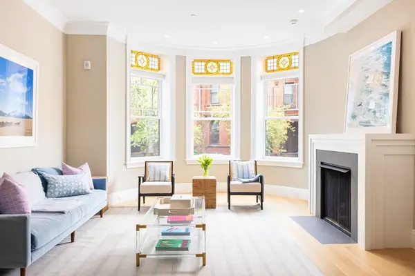 131 St Botolph St #A, Boston, MA 02116