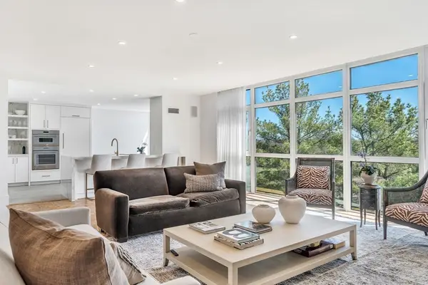 79 Florence #606S, Newton, MA 02467