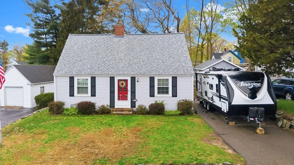 186 W Harvard St, Brockton, MA 02301 - #1