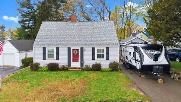 186 W Harvard St, Brockton, MA 02301