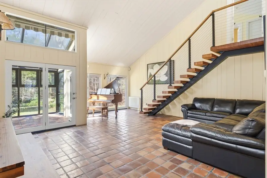 40 Kennel Hill Drive, Beverly, MA 01915 - #3