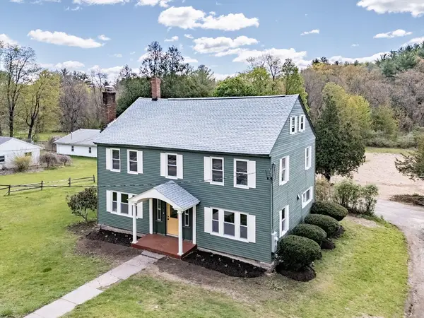 434 College Hwy, Southwick, MA 01077
