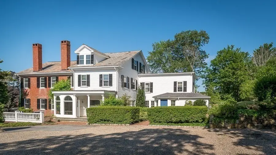 18 Union Street, Manchester, MA 01944 - #2