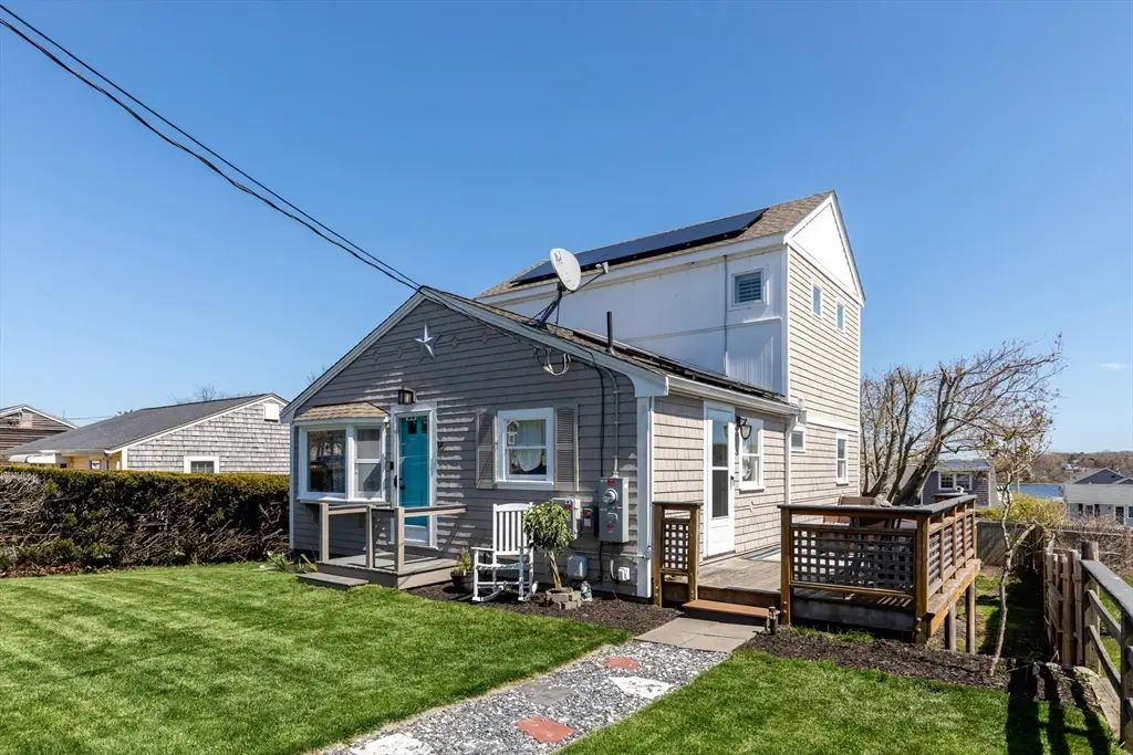 16 Thomas Ave, Plymouth, MA 02360 - #1