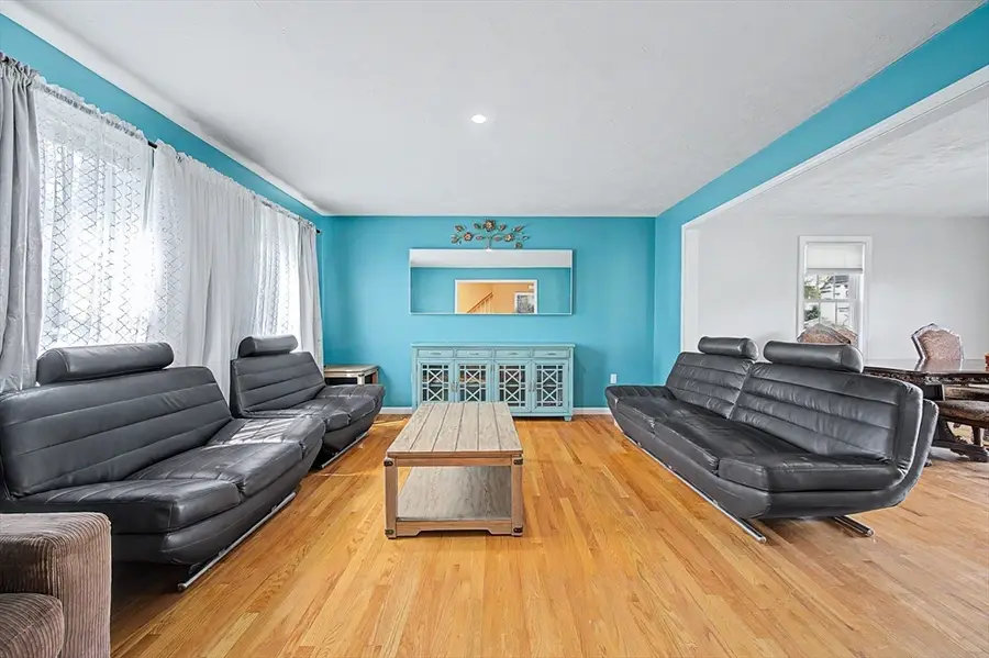 23 Gammon St, Brockton, MA 02301 - #3