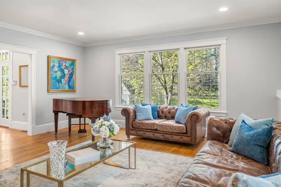 110 Avalon Rd, Newton, MA 02468 - #3