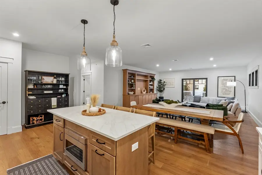 134 Court St #12, Plymouth, MA 02360 - #3
