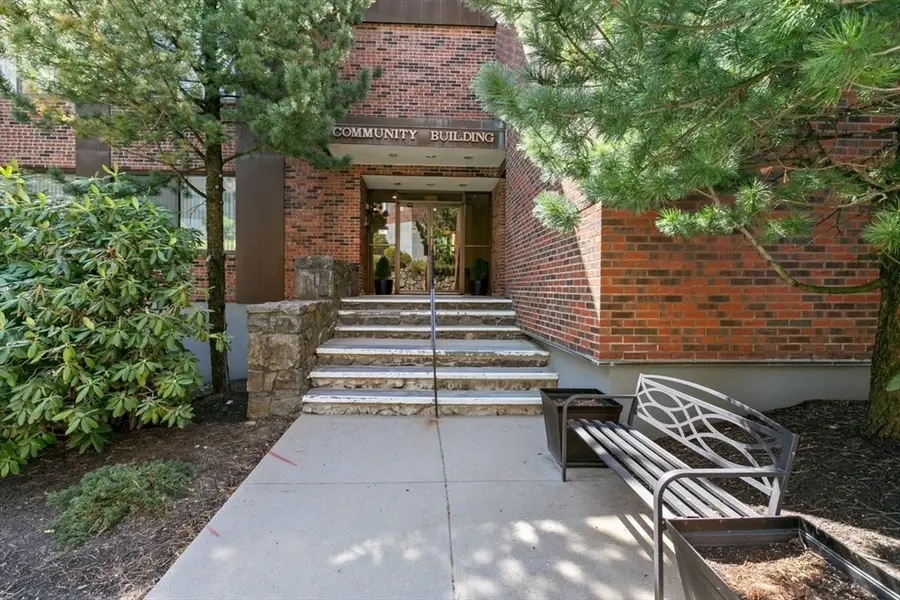 1008 Paraside Road #2E, Swampscott, MA 01907 - #2