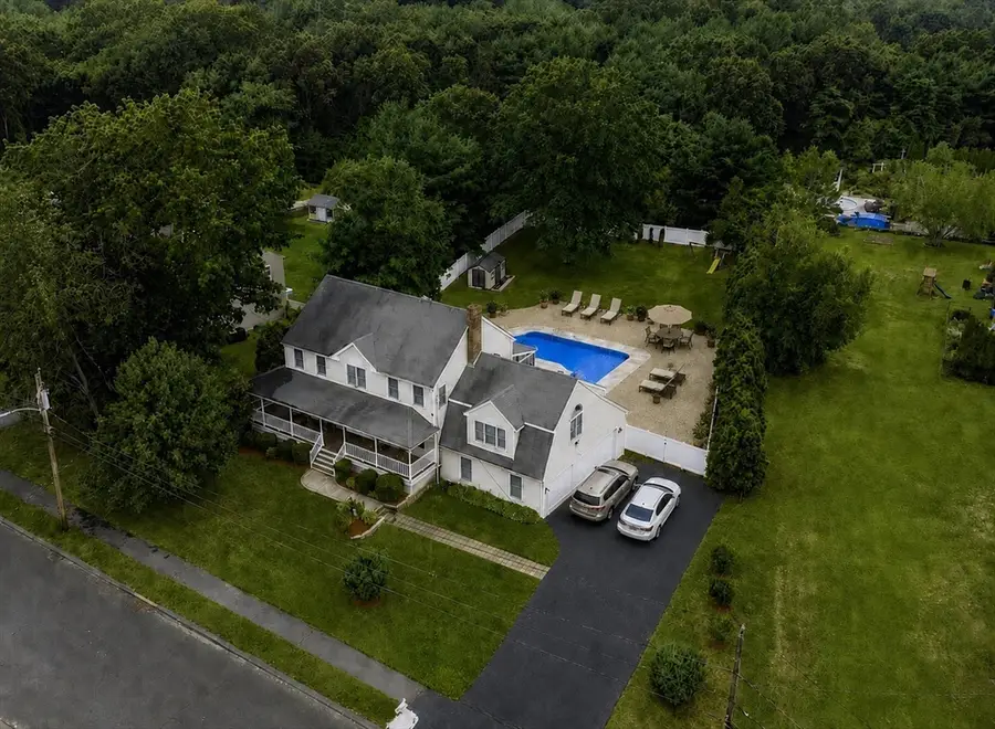 3 Taylor Rd, Bellingham, MA 02019 - #3
