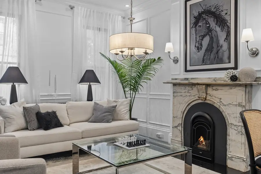 28 Lawrence St, Boston, MA 02116 - #3