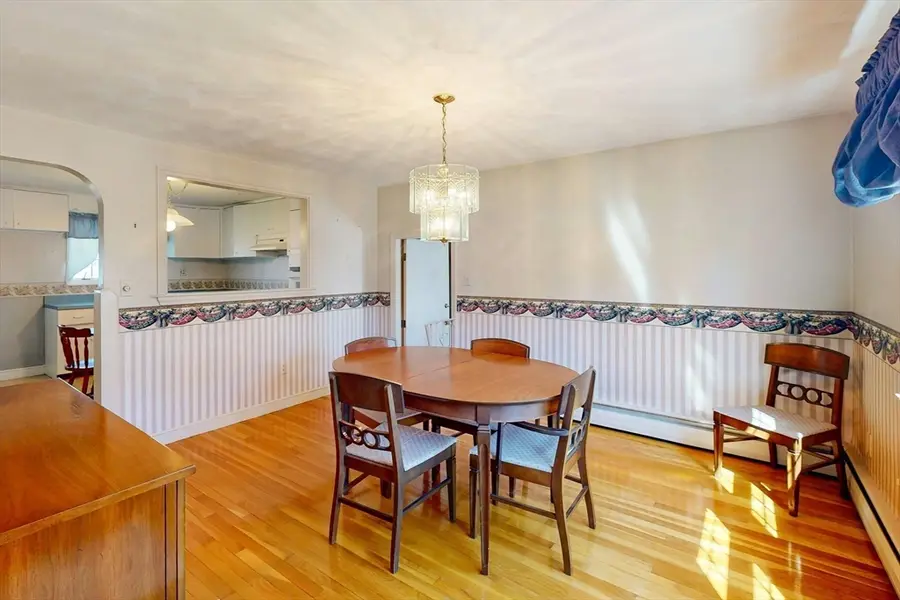 15 Rose St, Milton, MA 02186 - #3