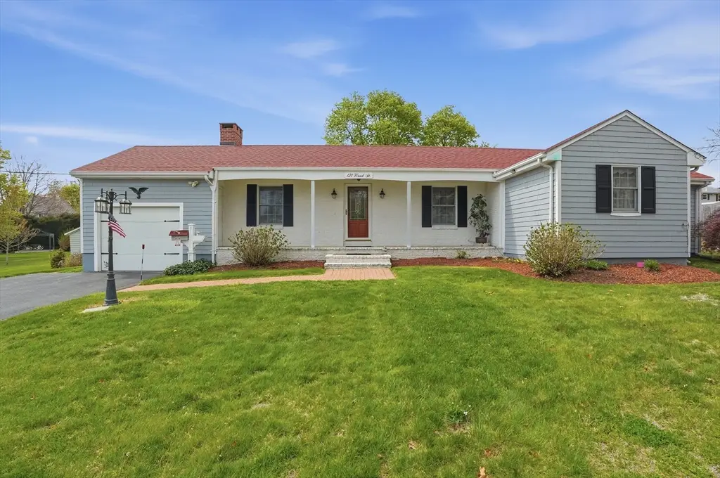 121 Wood Street, Fall River, MA 02721 - #1