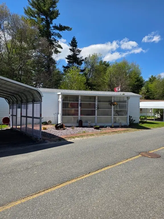 143 Pine Ave, Sturbridge, MA 01566