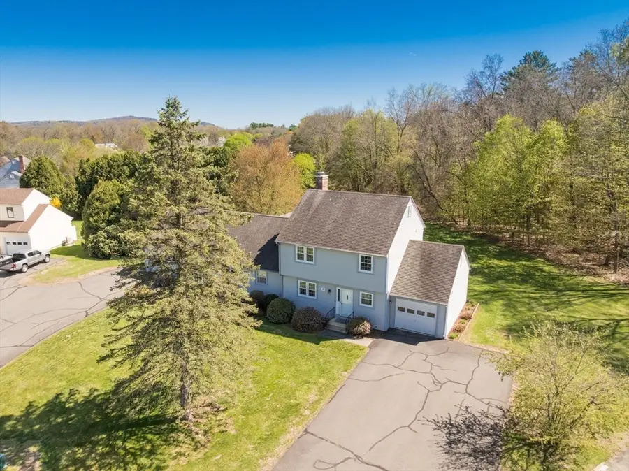6 Duncan Dr #B, Deerfield, MA 01373 - #3
