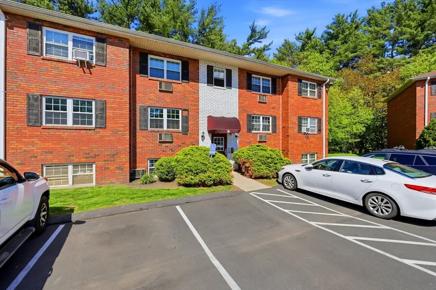 8 Maple Crest Cir #C, Holyoke, MA 01040 - #2