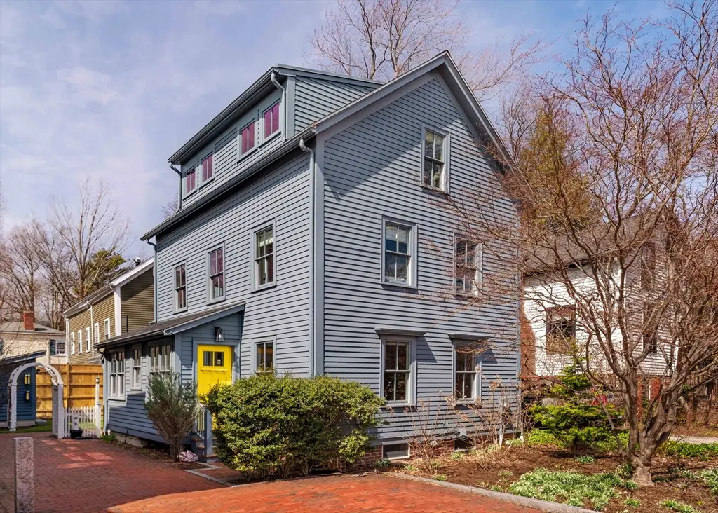 7 Sparks Street, Cambridge, MA 02138 - #1