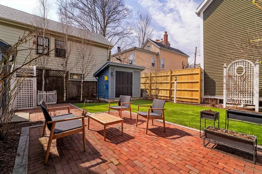 7 Sparks Street, Cambridge, MA 02138 - #3