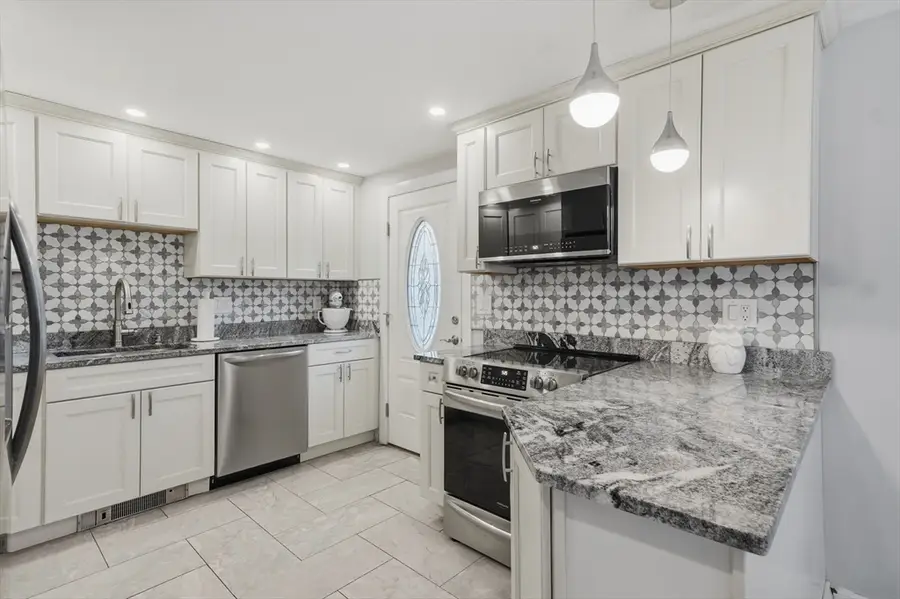 27 Pemberton Street, Revere, MA 02151 - #3