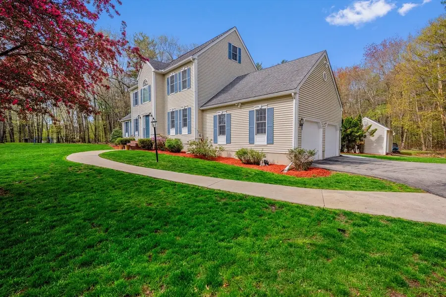 10 Gates Farm Circle, Haverhill, MA 01832 - #2