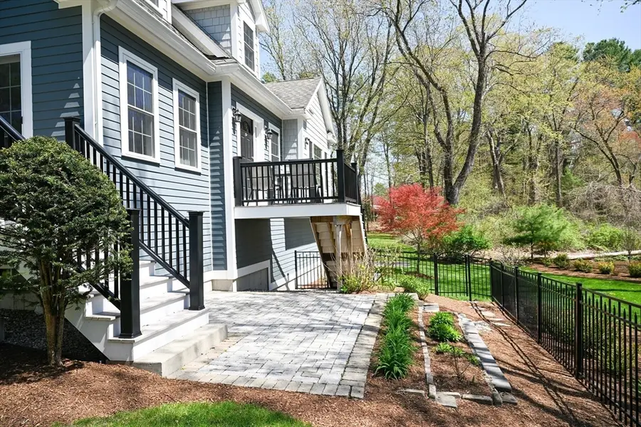 60 Harding St #C, Medfield, MA 02052 - #2