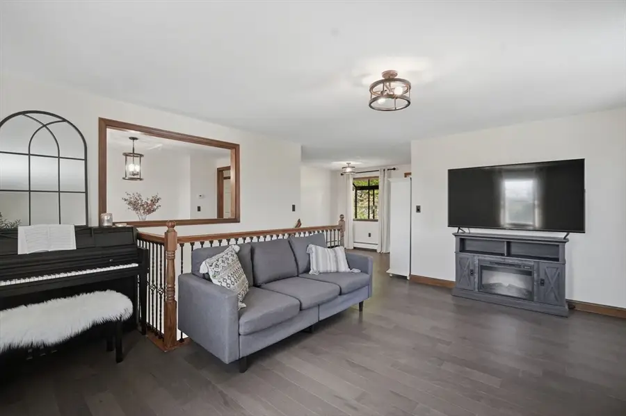 563 Pochassic Rd., Westfield, MA 01085 - #3