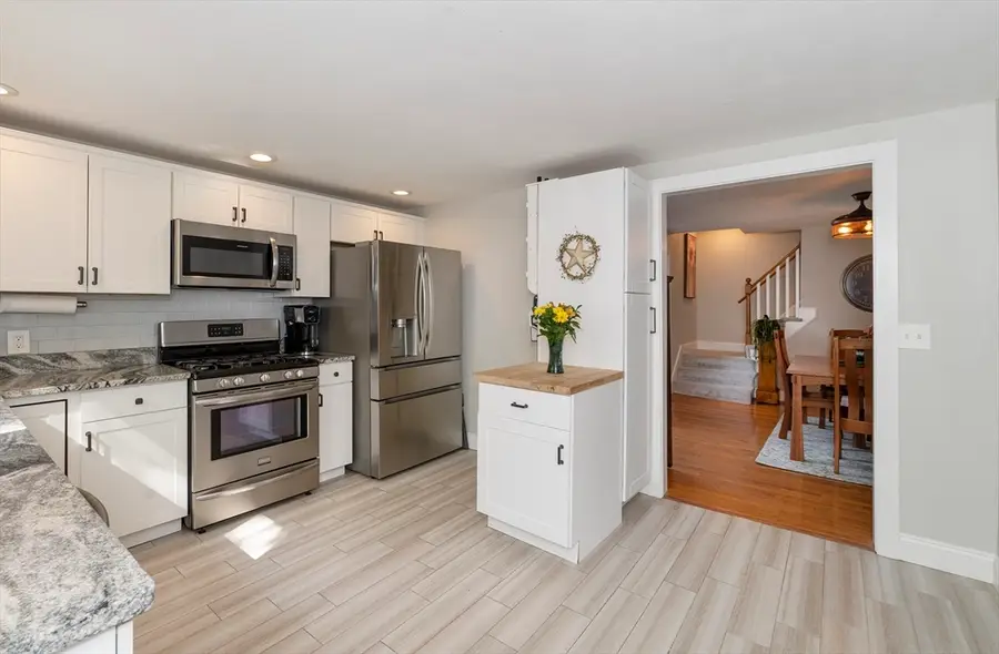 1 Union Ct #1, Amesbury, MA 01913 - #3