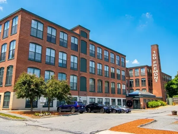 160 Fremont St #317, Worcester, MA 01603