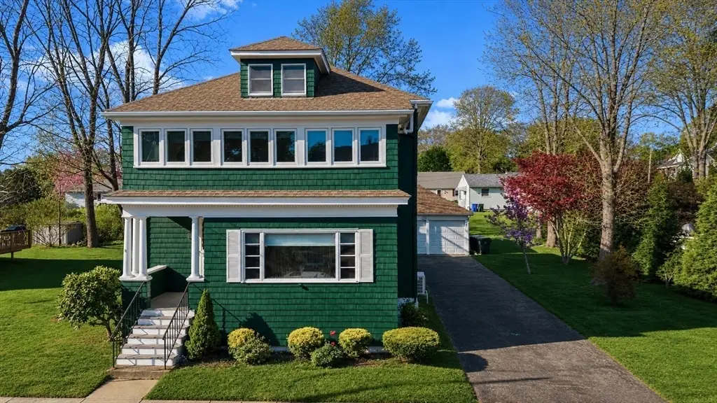 86 Newport St, Fall River, MA 02720 - #1