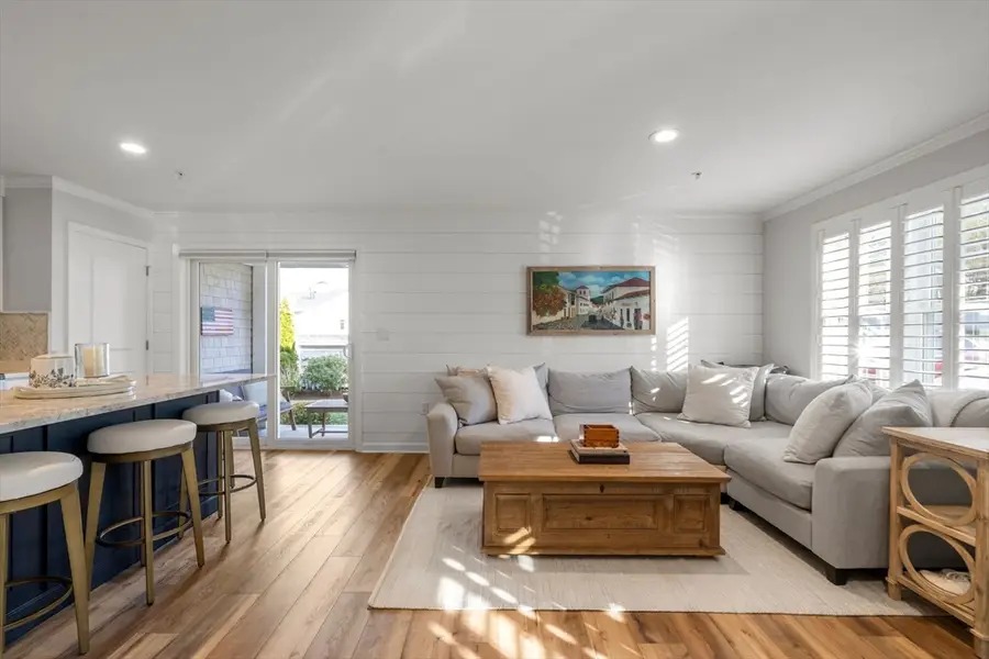 138 Elm St #5, Kingston, MA 02364 - #3