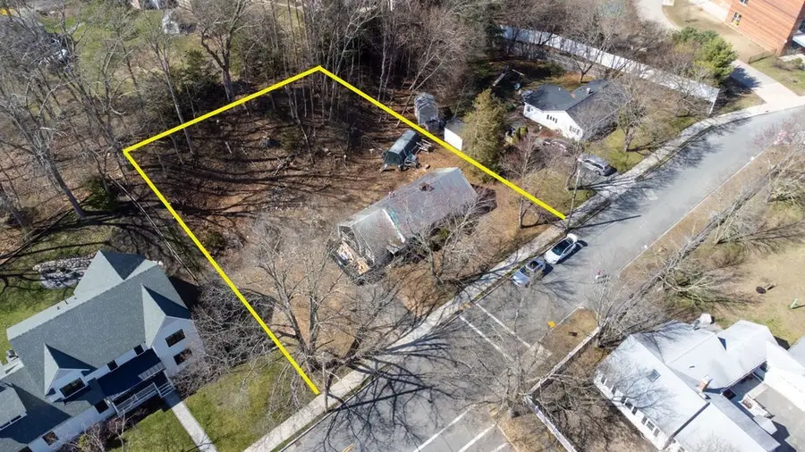 5 Murphy Ave #B, Newburyport, MA 01950 - #2